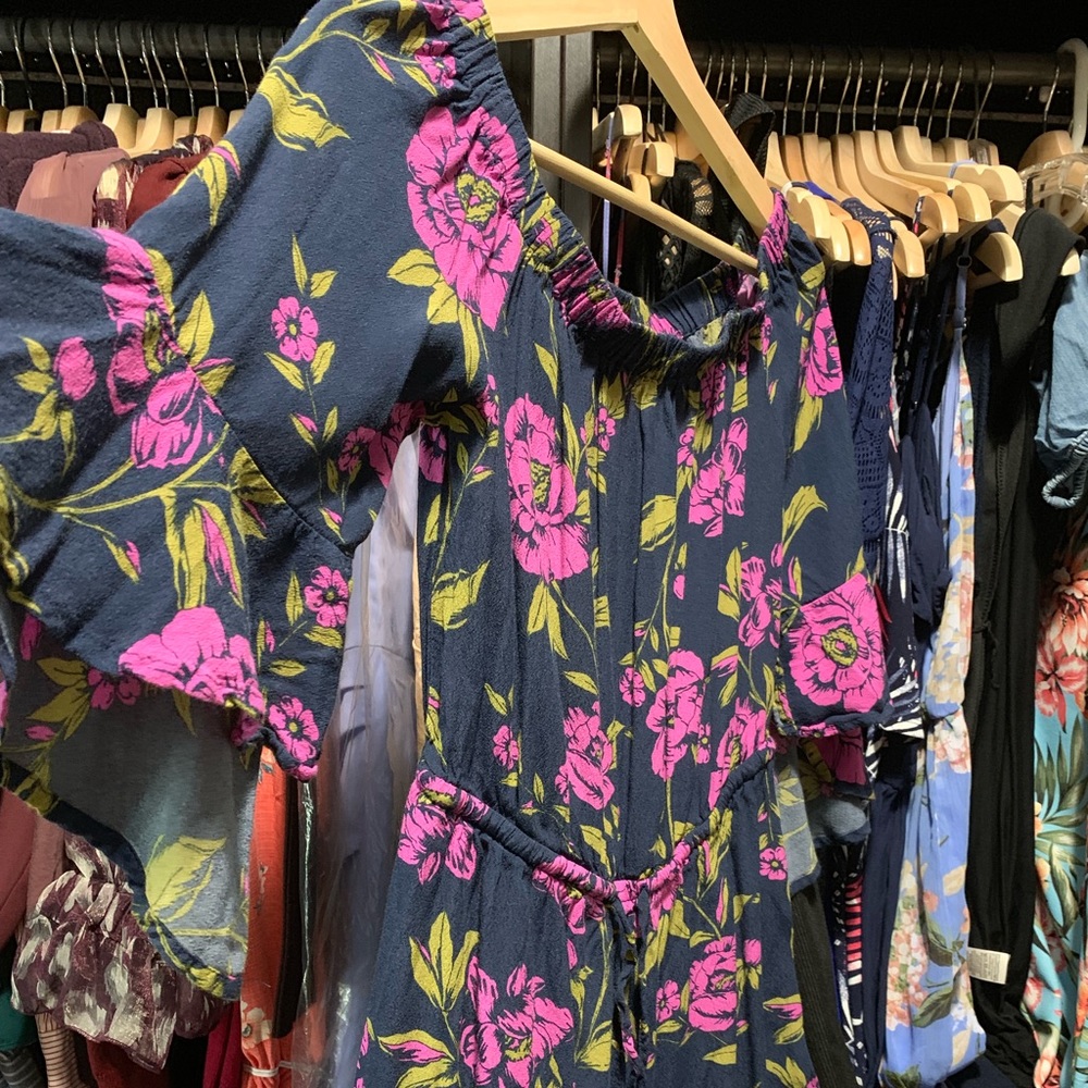 Express- Romper - Picture 4 of 4